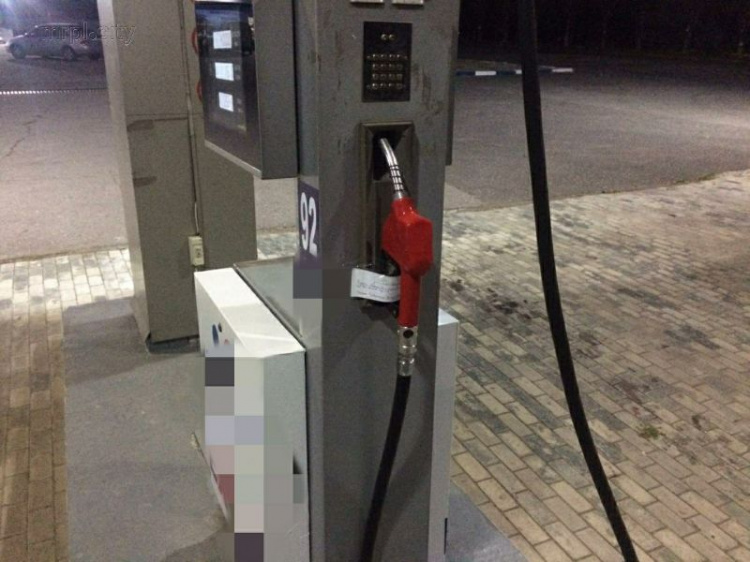 В Мариуполе торговали бензином АЗС нелегальной сети, раскинутой по Донетчине (ФОТО)