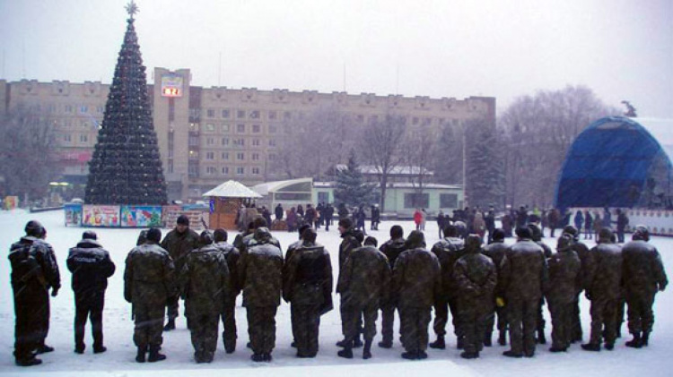 Более 1600 полицейских Донецкой области вышли на дежурство в рождественскую ночь