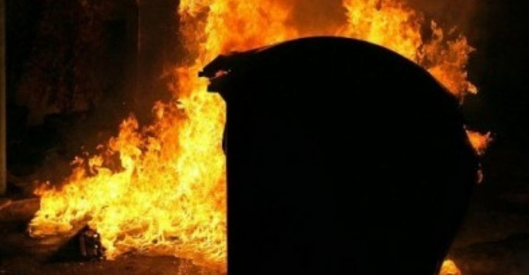Вандалы «выжгли» из карманов мариупольцев более 79 тыс. грн (ФОТО)