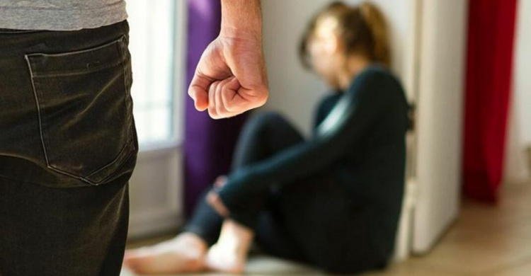 В Мариупольской громаде все чаще сообщают о домашнем насилии: нужна еще одна мобильная бригада