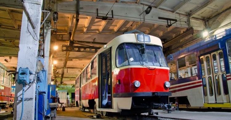 Чехословацкие трамваи будут эксплуатировать в Мариуполе не меньше 15 лет