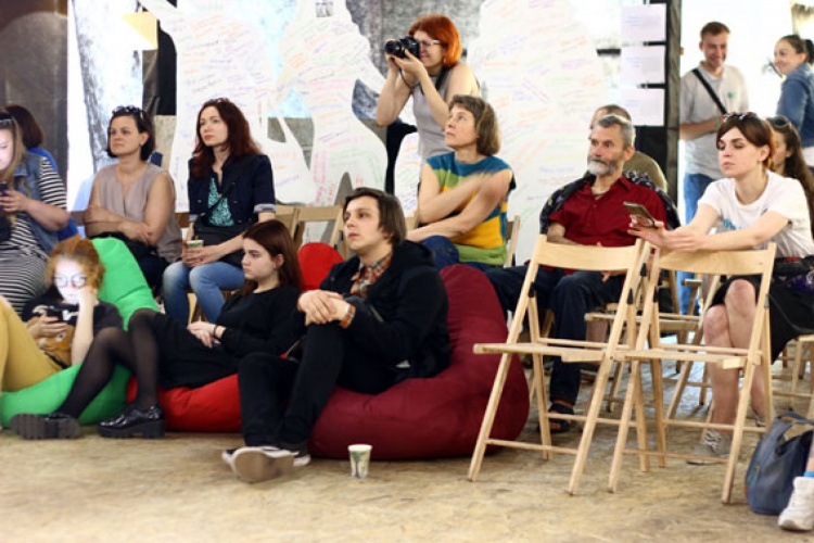 Как прошел первый в Мариуполе «Фестиваль Равенства» (ФОТО+ВИДЕО)