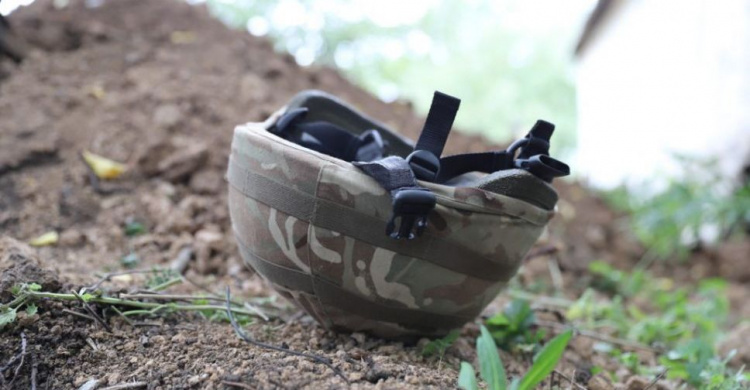На Донбассе погиб украинский военный. Боевики стреляли из гранатометов и стрелкового оружия
