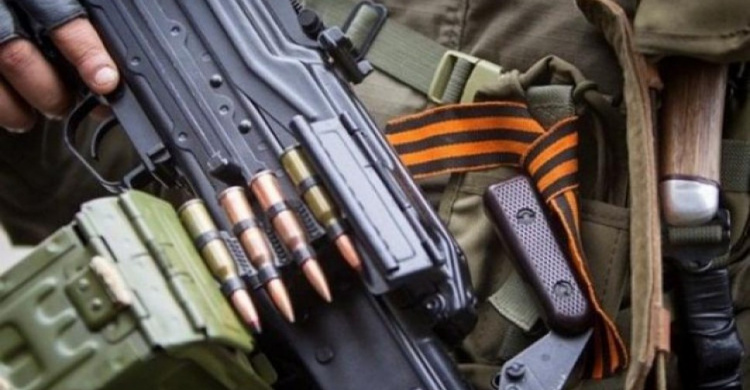 Геращенко: Боевики задержали украинца, приехавшего на похороны родителей
