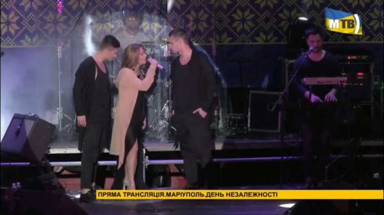 Наталья Могилевская и Real O зажгли сцену Мариуполя (ФОТО+ВИДЕО)