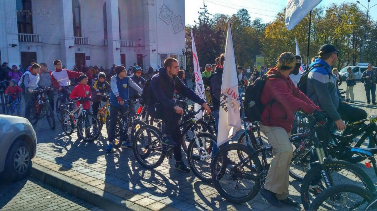 Мариупольцы собираются на масштабный велопикник (ФОТОФАКТ)