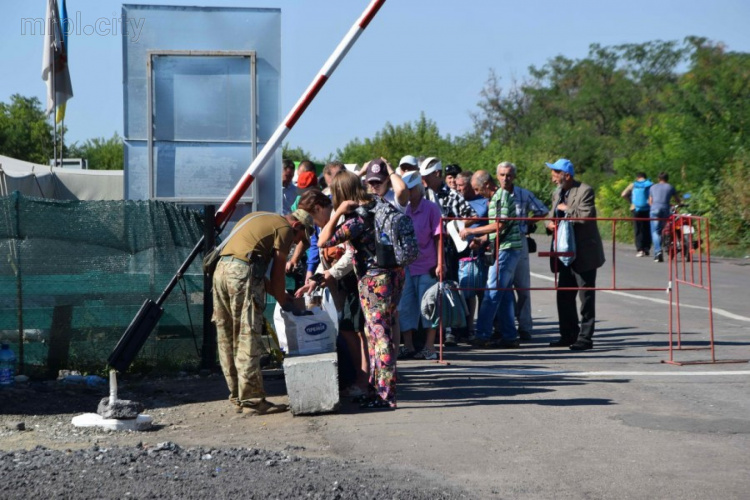 Переселенцы Донбасса сравнили безвиз в Европу и пересечение КПВВ