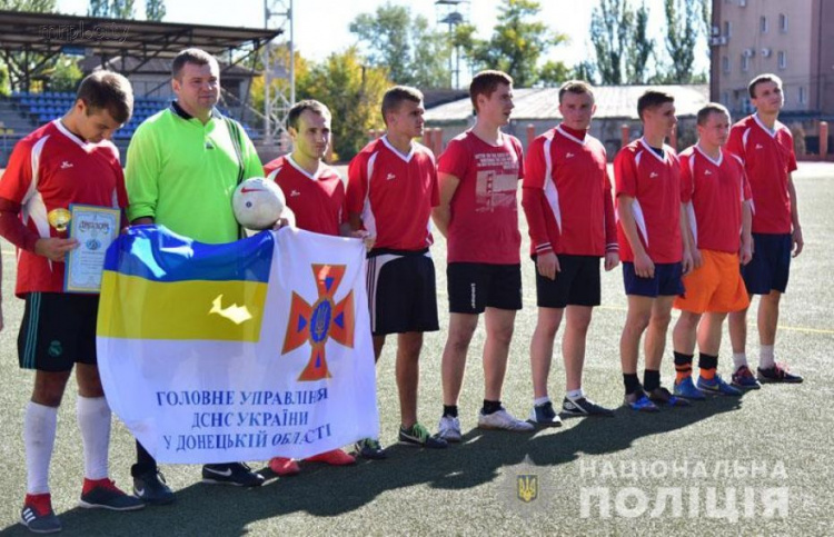 В Мариуполе в честь Дня Защитника Украины прошел масштабный спортивный праздник (ФОТО+ВИДЕО)