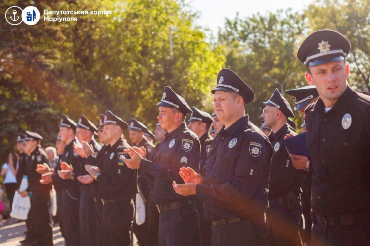 Патрульная полиция Мариуполя отпраздновала вторую годовщину (ФОТО)
