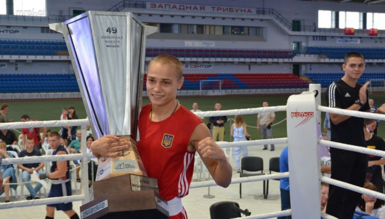 В Мариуполе торжественно выбрали лучшего боксера (ФОТО)