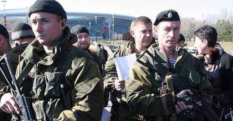«Донбасс Арену» захватили неизвестные вооруженные люди