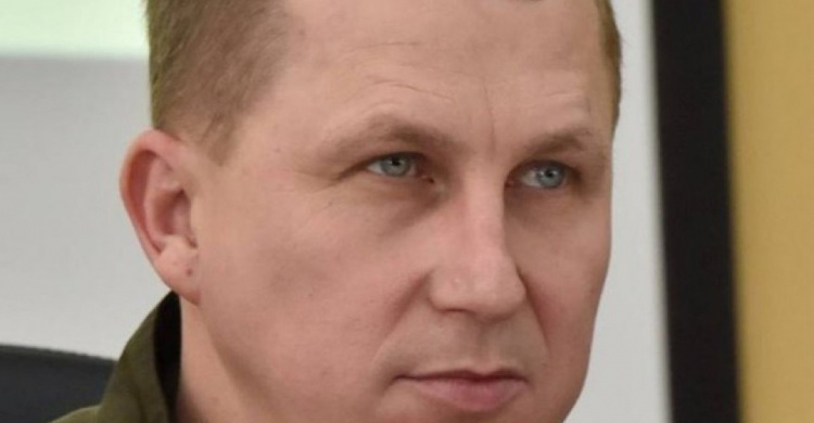 Начальника полиции Донецкой области ударили по лицу во время деблокирования дороги