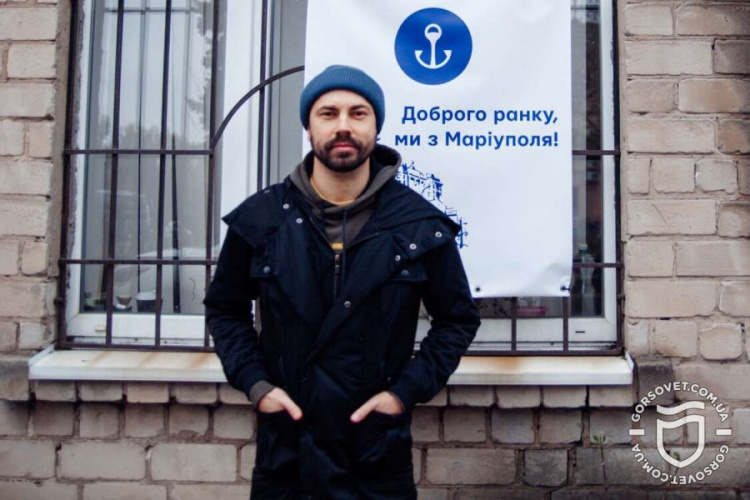Телеведущий Андрей Бедняков продает футболку Пеле на аукционе для помощи мариупольцам