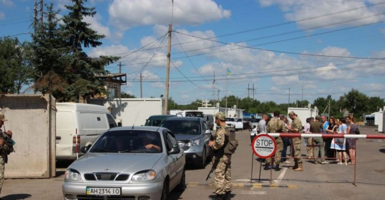 Пересечение линии разграничения в Донбассе: общественники напомнили важные моменты