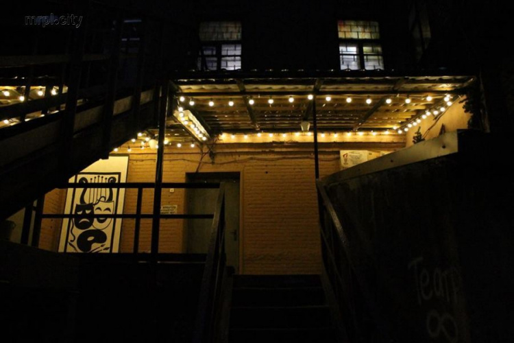 В центре Мариуполя появится открытое летнее театральное пространство (ФОТО)