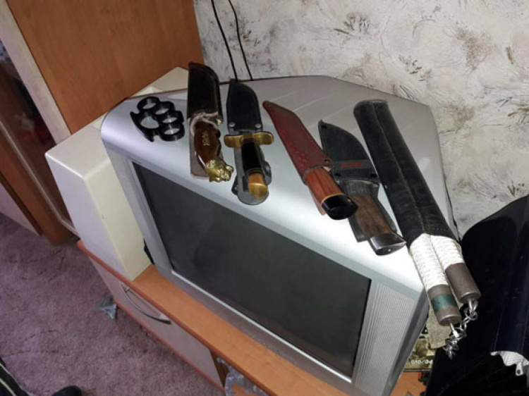 Мариупольцу за незаконную коллекцию оружия грозит до семи лет тюрьмы