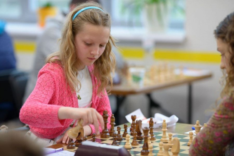 В Мариуполе подарят 140 тысяч гривен лучшим шахматистам