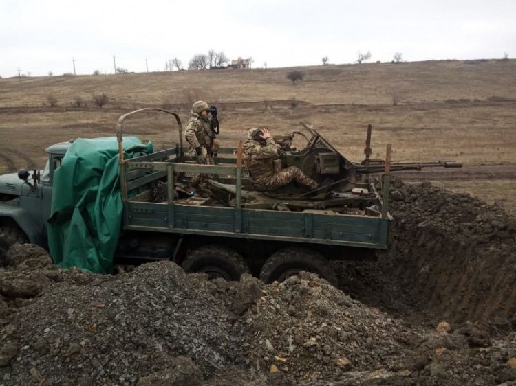 Боевая стрельба: зенитчики уничтожали бронетехнику и беспилотники в Донбассе (ФОТО)