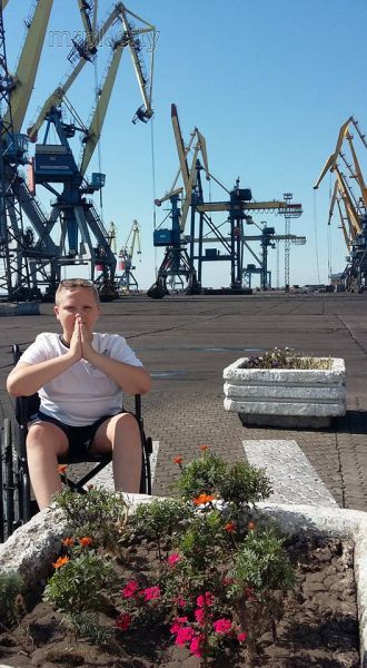 В Мариупольском порту с экскурсией побывали особенные дети (ФОТО)