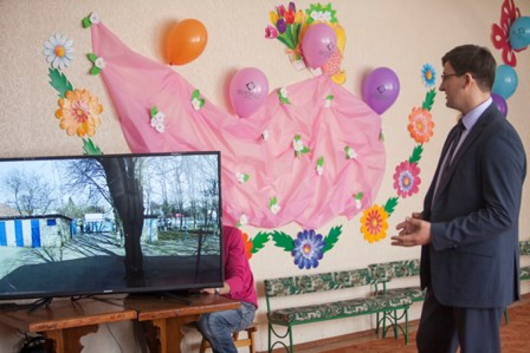 Мариупольские детсады подключают к системе видеонаблюдения