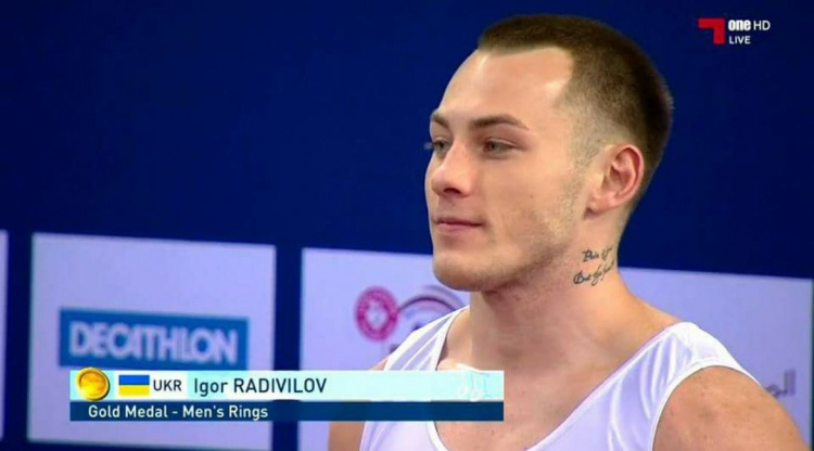Мариупольский гимнаст Игорь Радивилов победил на этапе Кубка мира в Катаре (ФОТО+ВИДЕО)