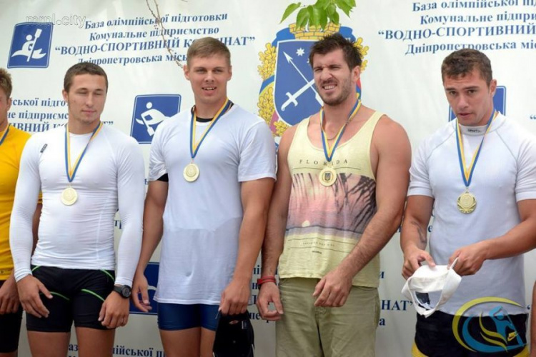 Мариуполец стал золотым медалистом чемпионата Украины по гребле на байдарках и каноэ