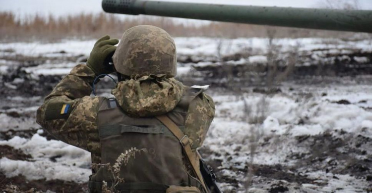 На Новый год боевики обстреляли украинские позиции вблизи Мариуполя