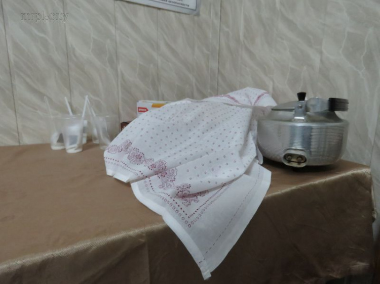  К Крещению в Мариуполе малоимущих людей с инвалидностью накормят обедами (ФОТО)