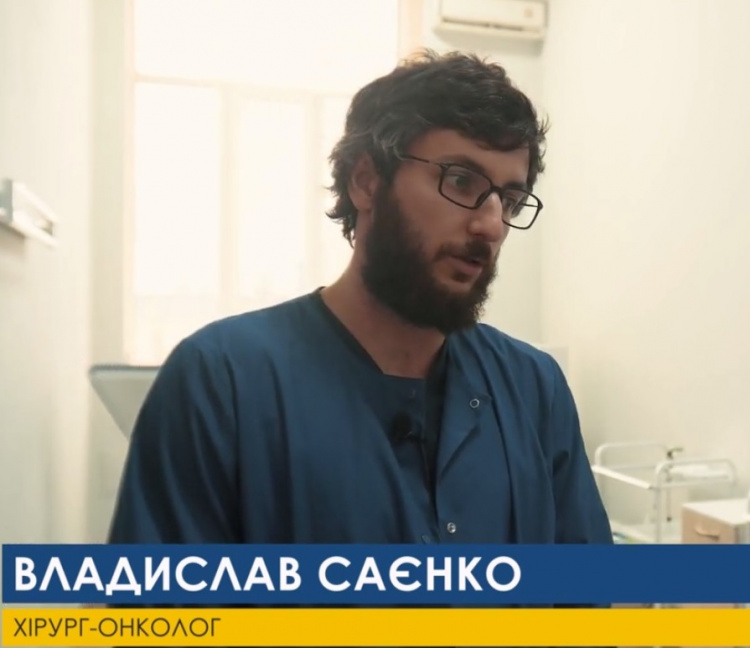 Маріупольські лікарі-онкологи тепер приймають пацієнтів у Києві