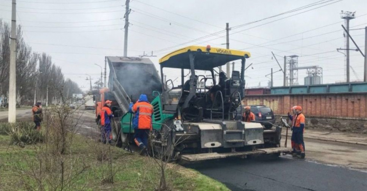 Асфальтобетонный завод и крупные ремонты дорог в Мариуполе. Бойченко рассказал подробности