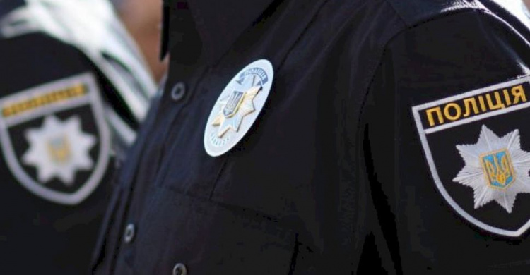 Мариупольская полиция разыскивает шестерых мужчин