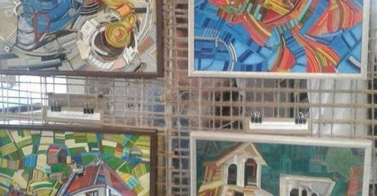 Искусство из стекла и проводов: в Мариуполе открылась нестандартная выставка (ФОТО)