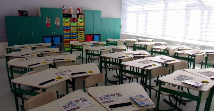 В школах Мариуполя заканчивается карантин. Когда начнется учебный процесс?