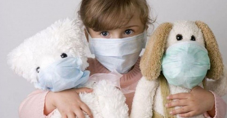 В Мариуполе двое детей лечатся от коронавируса