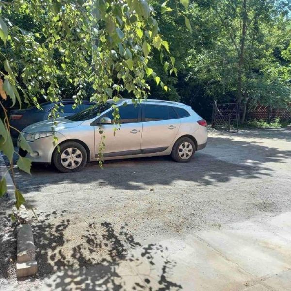 При содействии депутатов в Мариуполе появилась еще одна парковка
