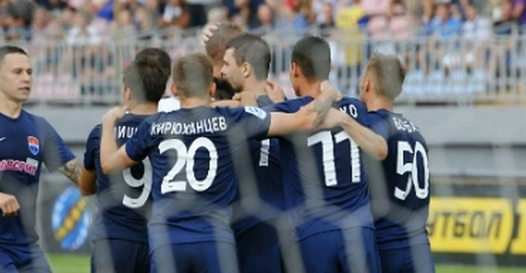 «Мариуполь» вошел в шестерку лучших команд Украины по футболу