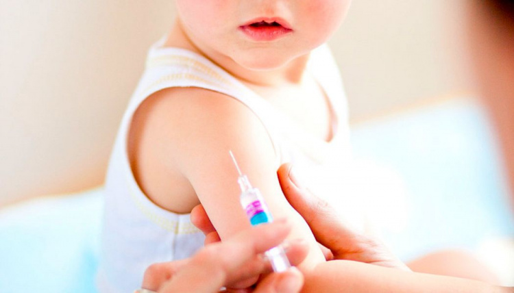 Мариупольские медики рассказали, к чему привела массовая вакцинация от кори