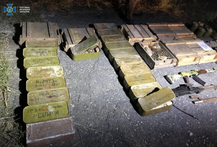Гранатометы, мины и пластид - на Донетчине обнаружили оружейный схрон