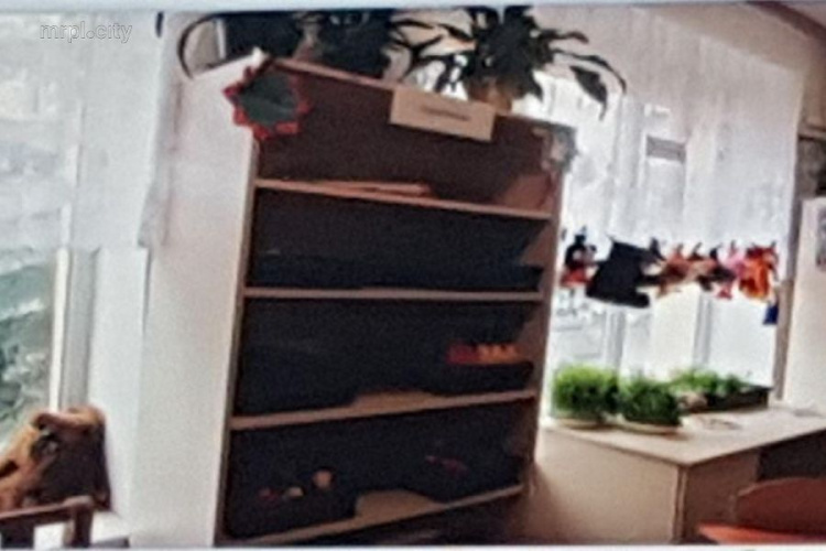 В Мариуполе полным ходом закупается «первоклассная» техника и мебель (ФОТО)