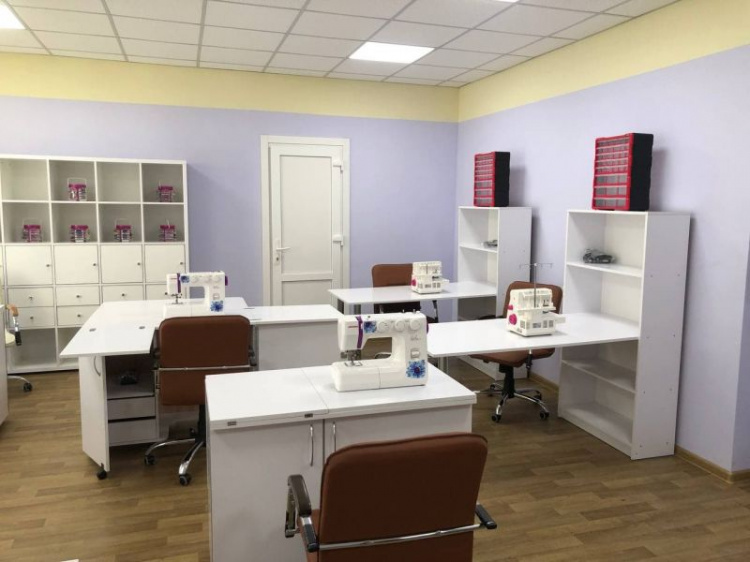 Сенсорные комнаты, мастерская и тренажерный зал: как выглядит обновленный центр реабилитации в Мариуполе