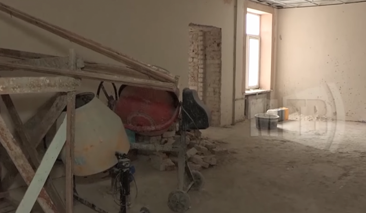 Почему затягивается ремонт школы в Мариупольском районе