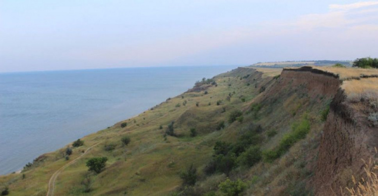 Мариупольцы просят восстановить пляж «Комсомольский»