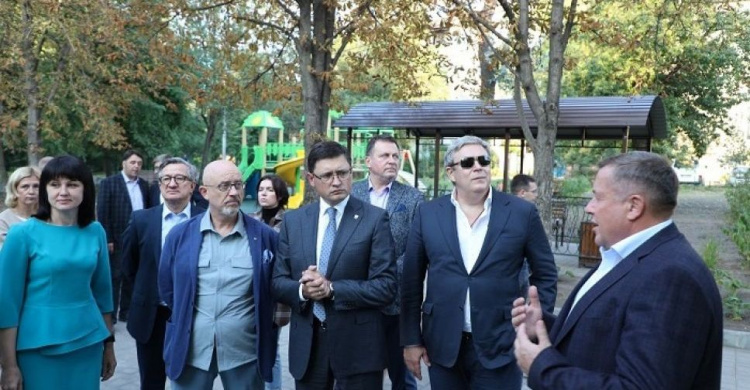 Мариуполь – флагман развития Донецкого региона, – вице-премьер-министр