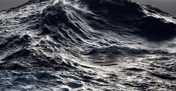  Южный циклон вышел в Азовское море. В Мариуполе штормовое предупреждение