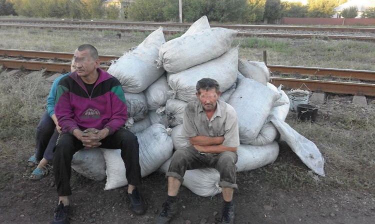 На железной дороге в Донецкой области противодействуют похищению сырья (ФОТО)