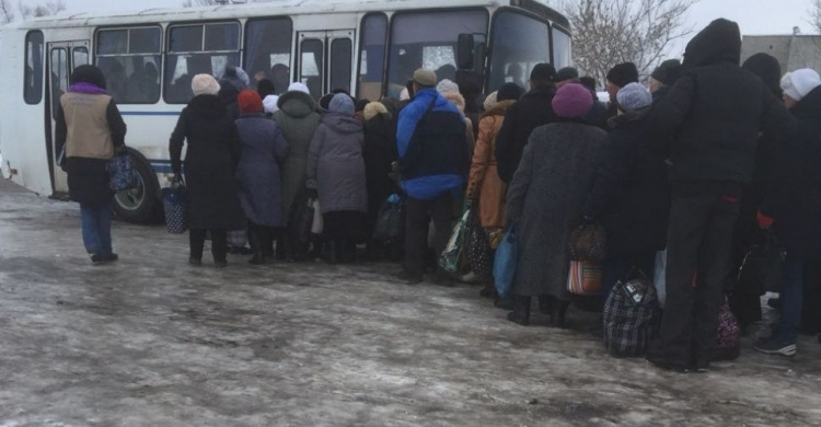 КПВВ Донбасса оказались не готовы к зиме (ФОТО)