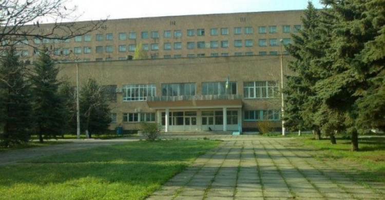 Мариуполь безвозмездно передаст во владение Донецкой области больничный комплекс стоимостью свыше 36 млн грн (ВИДЕО)