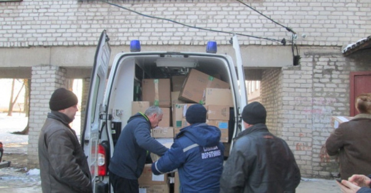 Местные власти  Авдеевки просят украинцев прекратить отправлять гумконвои с продуктами и одеждой