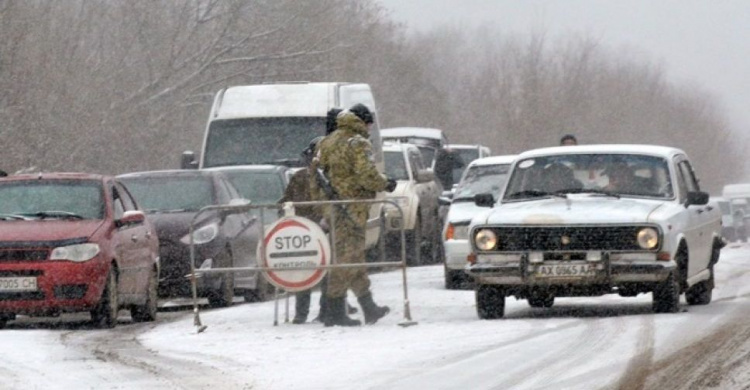 Кому могут запретить въезжать на неподконтрольную территорию Донбасса