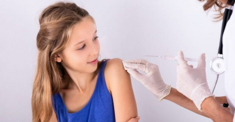 Прививка перед школой: в Минздраве напомнили о вакцинации детей